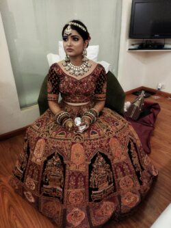 1706082432199-250×333 (1)