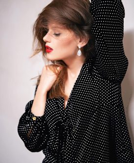 img-06-a-black-273×333